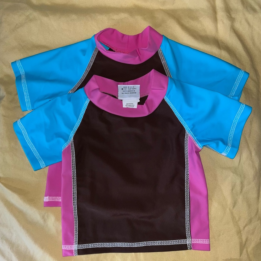 Lot of 2 Flap Happy Kids UV 50 Rash Guard short Sleeve Swim Top Tees Size 18M